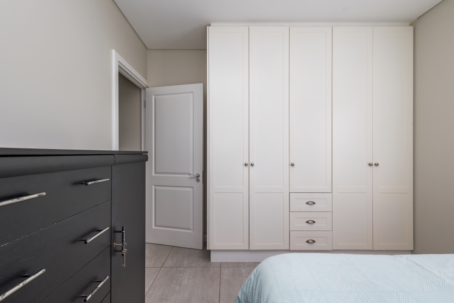 3 Bedroom Property for Sale in Whale Rock Gardens Western Cape